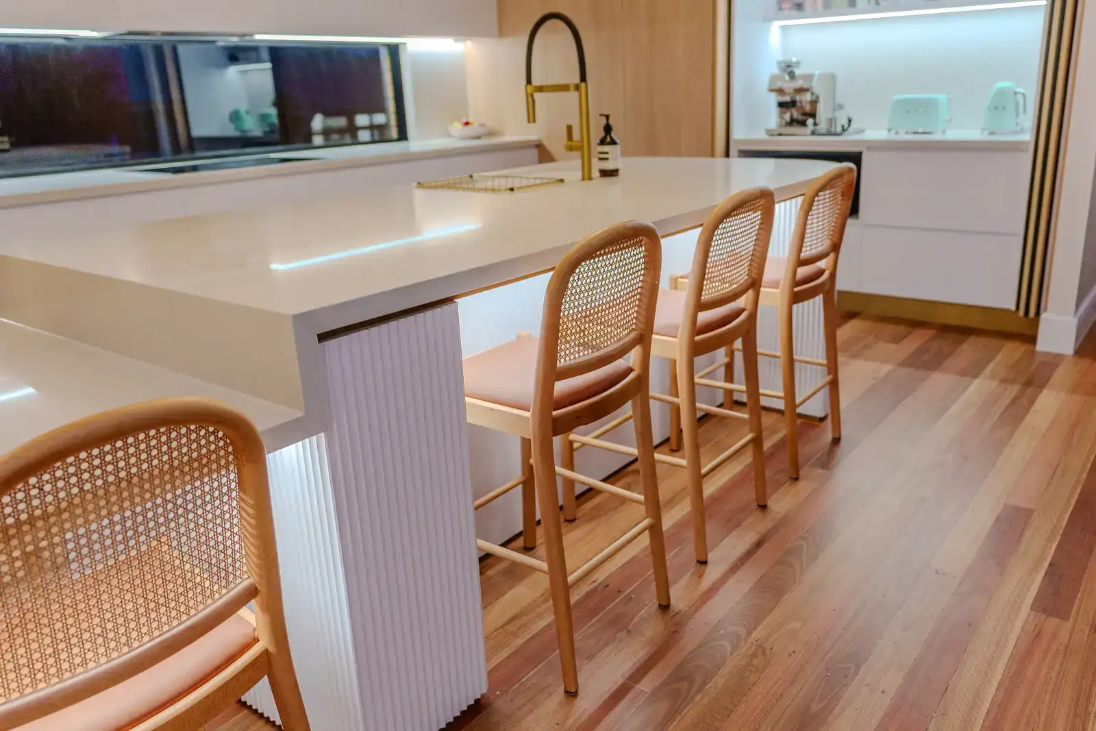 A7406926_optimized_optimized