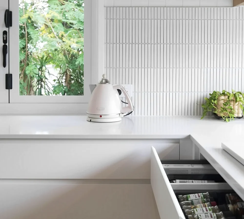 EGR02081_1_optimized